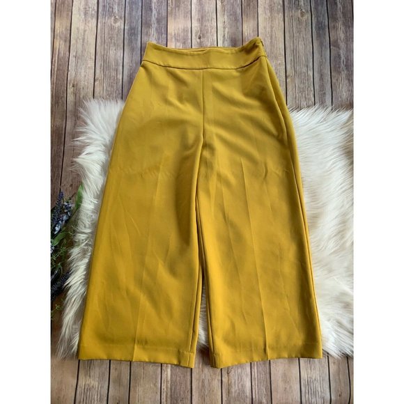 Express High Rise Culottes - Picture 2 of 7